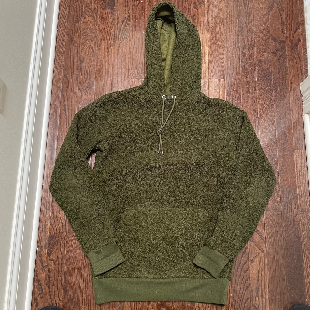 Sherpa hoodie. READ DESCRIPTION!